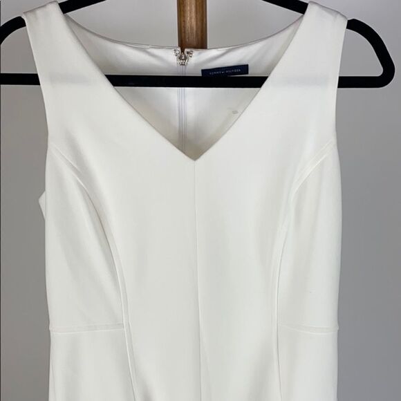 Tommy Hilfiger dress - Picture 3 of 8